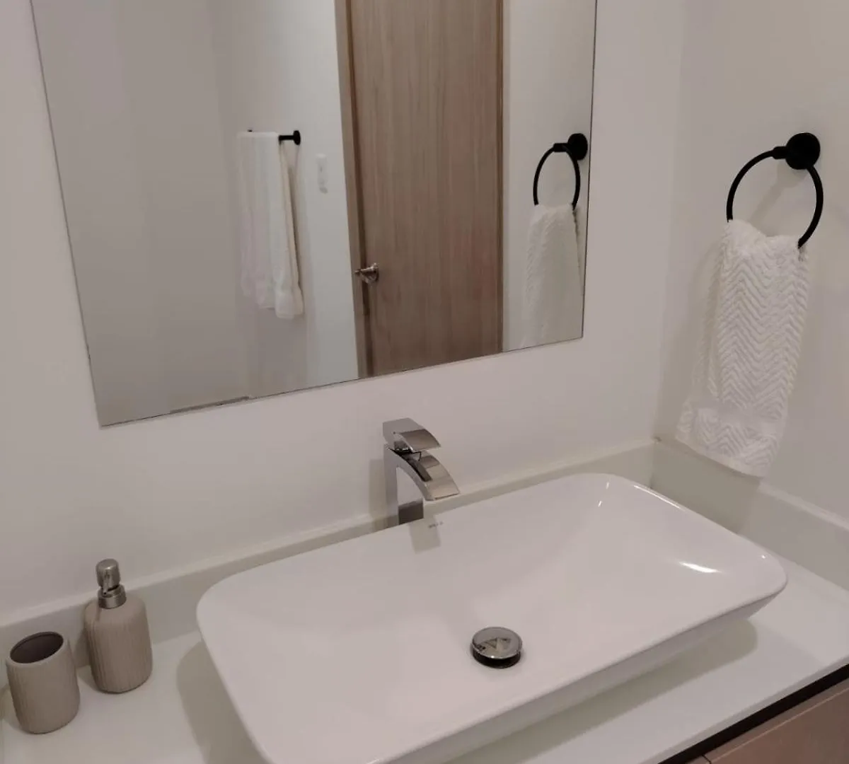 Guayaquil, Apartamentos En Barrio Las Penas, La Rosa Del Rio Exclusividad, Hermosa Vista, Descanso Y Turismo 0*, Guayaquil Ecuador