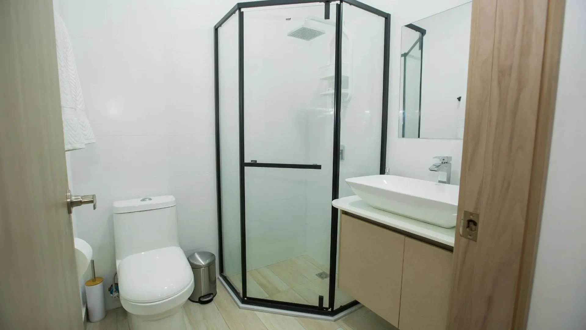 Guayaquil, Apartamentos En Barrio Las Penas, La Rosa Del Rio Exclusividad, Hermosa Vista, Descanso Y Turismo Apartman Guayaquil