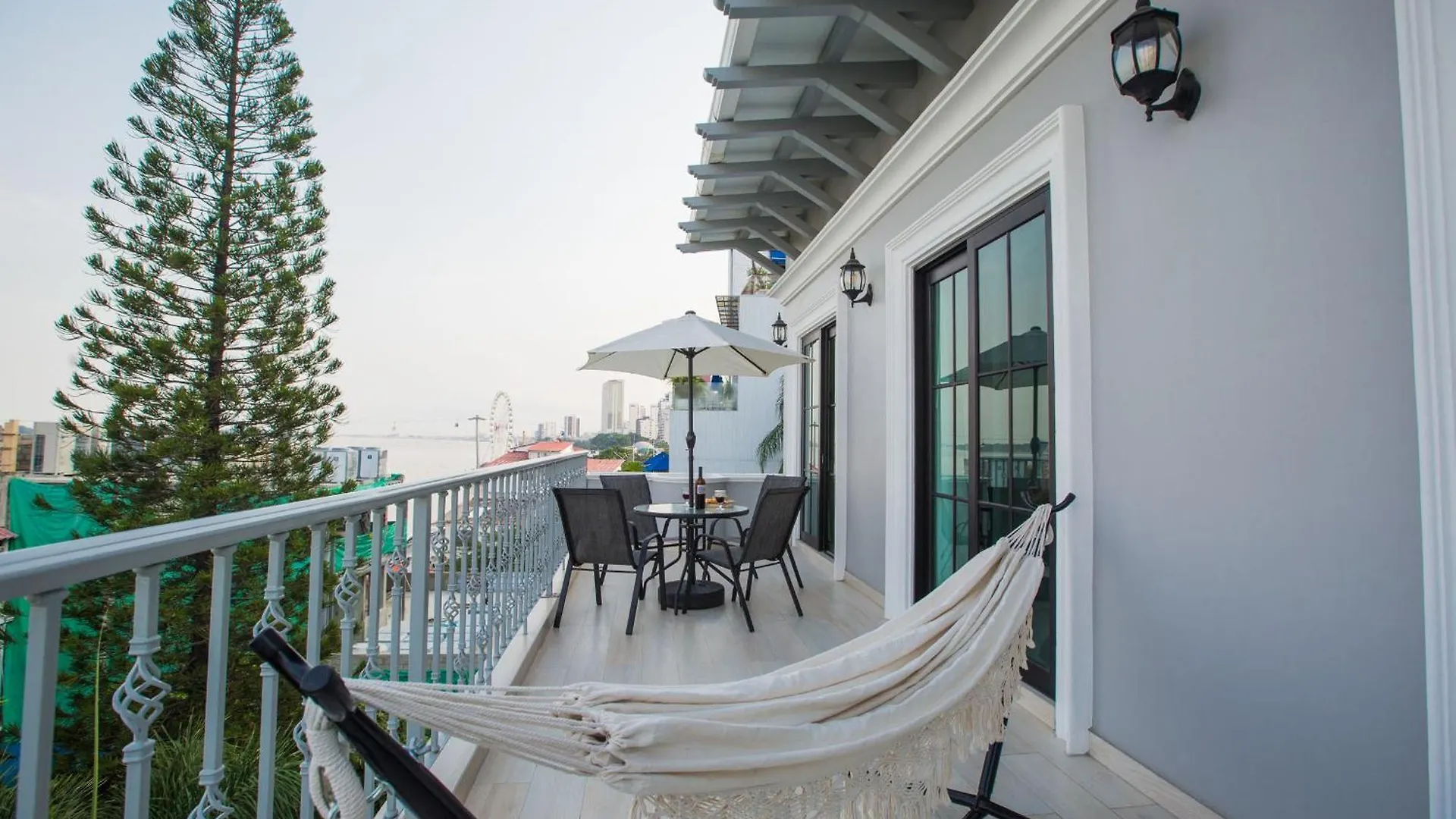 Guayaquil, Apartamentos En Barrio Las Penas, La Rosa Del Rio Exclusividad, Hermosa Vista, Descanso Y Turismo 0*, Guayaquil